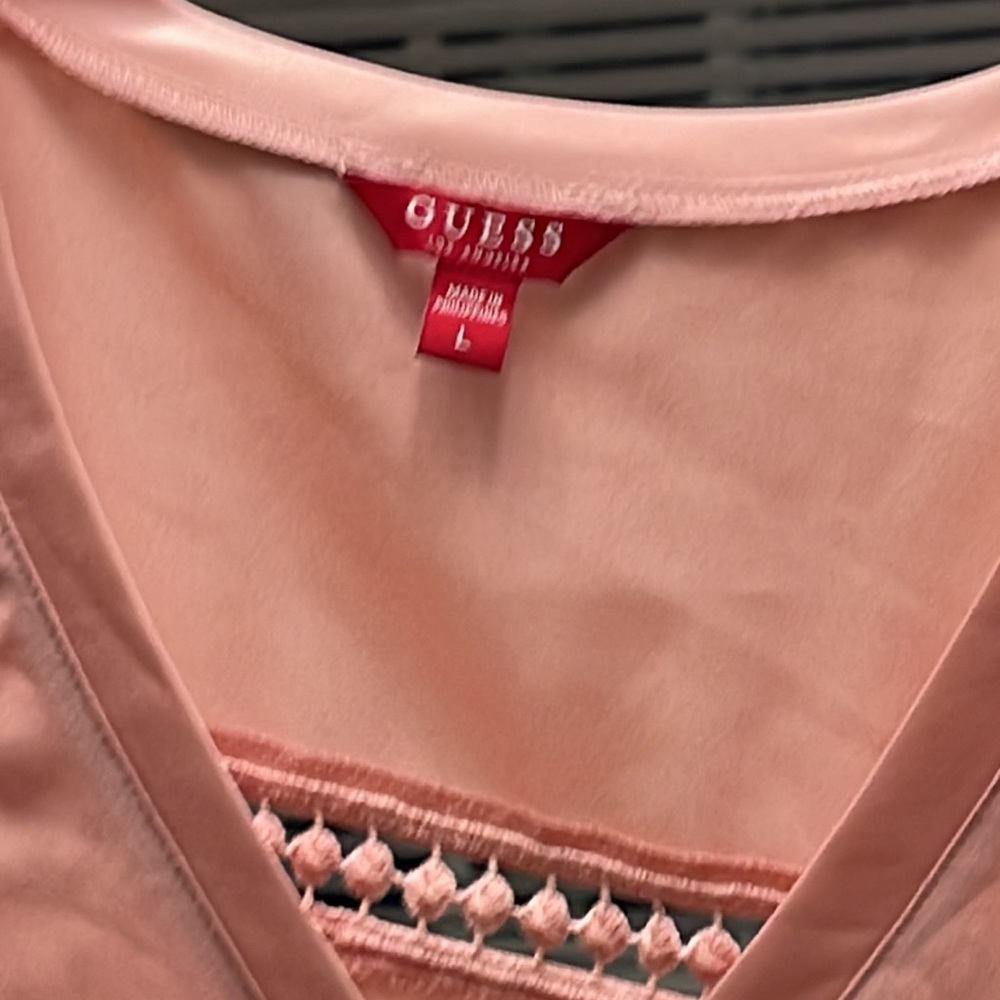 GUESS spring/summer blouse - Picture 2 of 4